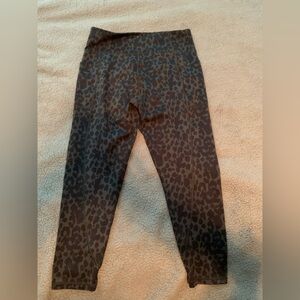 Victoria Secret Leopard Print Leggings